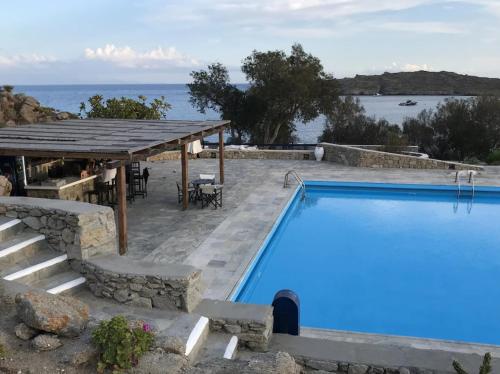Apollon House on the Sea