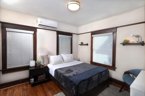 Boutique South Park Craftsman Guest Suite