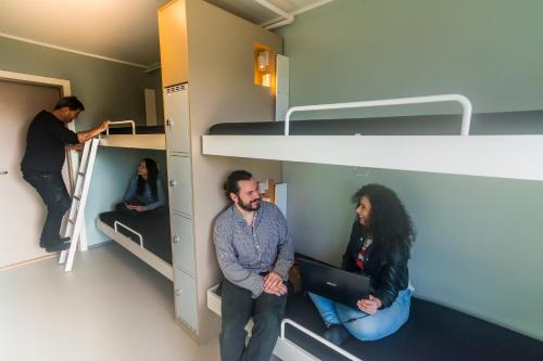 Gæster der bor på Bergen Hostel Montana