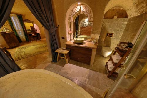 Un baño de Eyes Of Cappadocia Cave Hotel