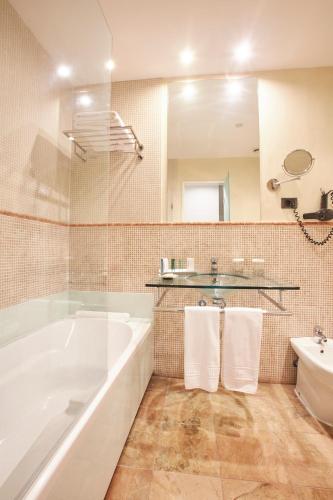 Un baño de U-Sense Sevilla Centro