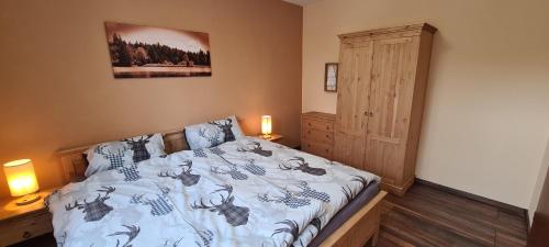 Voodi või voodid majutusasutuse Ferienwohnung Aaron II inkl Bettwäsche Handtücher Endreinigung toas