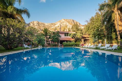 Πισίνα στο ή κοντά στο Villa Megna - Green Paradise B&B