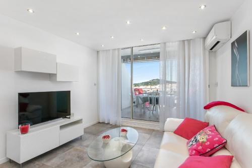 Le CRISTAL Port Ambonne Village Naturiste