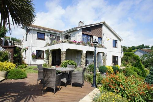 Gallery image of Portmellon Cove Guest House in Mevagissey