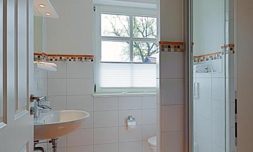 Koupelna v ubytování Boddensegler
