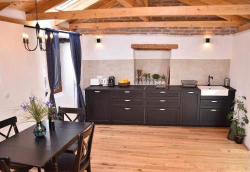 Bruno Old town apartments