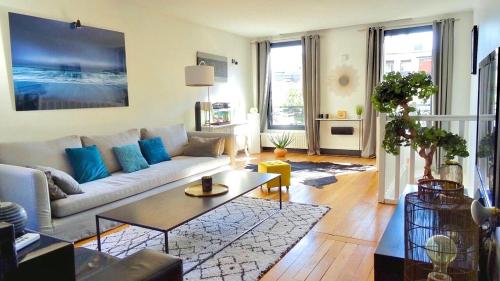 LESPARISNORMANDS - le duplex de la reine, proche Parc des expositions porte de Versailles et Tour Eiffel