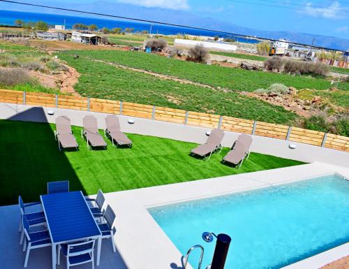 Balos Residence private pool Seafront Seaview
