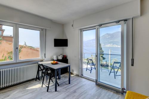 Holiday Apartments Brenzone