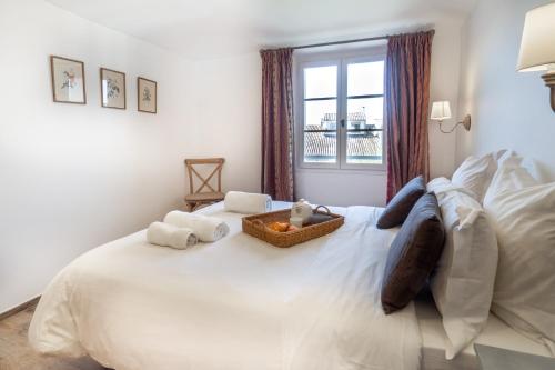 Charmant appartement spacieux pour 6P vue mer vieil Antibes