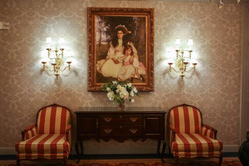 The Bristol Hotel Campbell San Jose Image