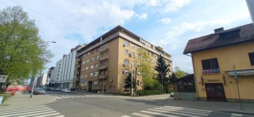 Poet's Street Apartment
