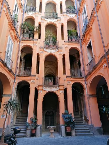 Napoli Royal Flats