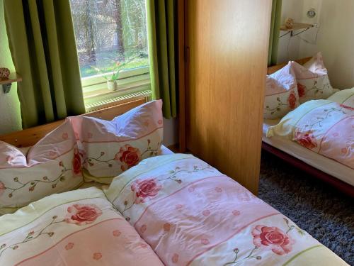 Krevet ili kreveti u jedinici u okviru objekta Ferienhaus Waldblick