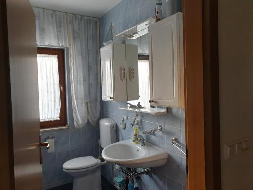 A bathroom at 209 Zavala Ferienwohnung
