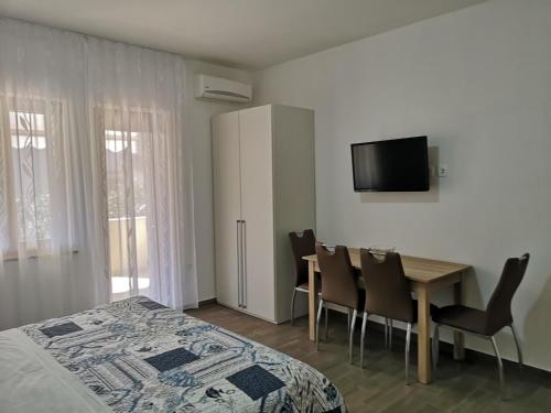 Flowers apartments Medulin, Fucane 1A - Free Parking included