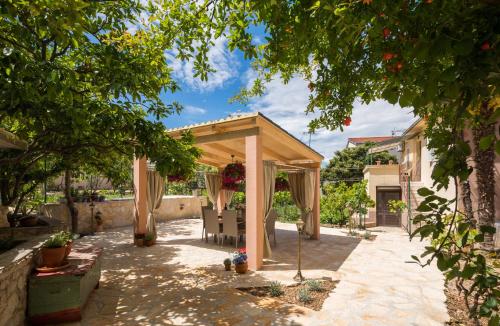 Apartments in Trogir 41607