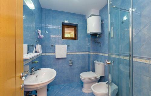 Kupatilo u objektu Port Adria Apartments