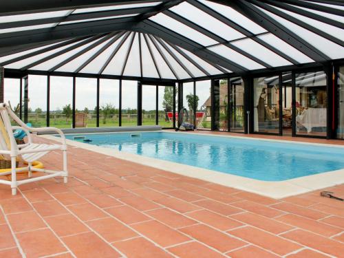 Бассейн в Holiday Home L'Etang by Interhome или поблизости
