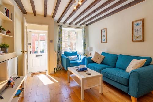 Gallery image of 10 Ingram Street cottage with courtyard garden in Malmesbury