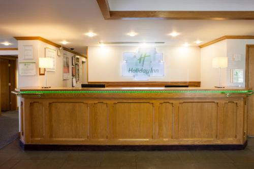 Ο χώρος του λόμπι ή της ρεσεψιόν στο Holiday Inn Colchester by IHG