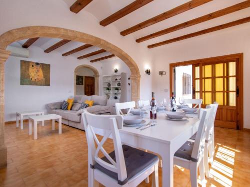 Villa Villa Preciosa by Interhome