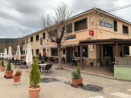 Το κτήριο όπου στεγάζεται  το ξενοδοχείο
