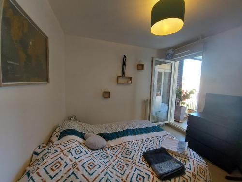 Photo de la galerie de l'établissement T2 clim parking, Entre Nature et Plage, à Hyères