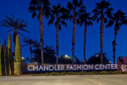 Фотография из галереи Hyatt Place Phoenix Chandler - Fashion Center в городе Чандлер