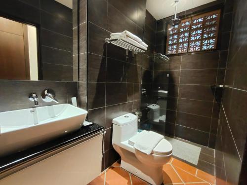 Ванная комната в Riviera Suites Melaka