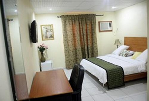 Gallery image of Room in Lodge - Eaglespark1960 Hotel in Ikeja