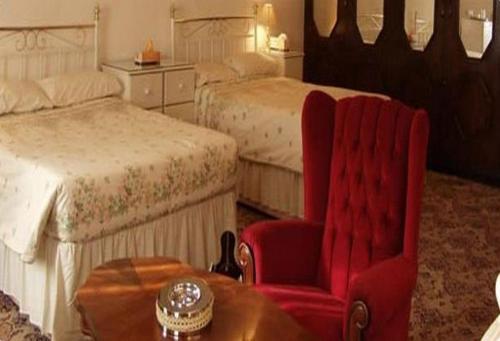 Легло или легла в стая в Room in Lodge - Ambassadors Hotel Ikoyi