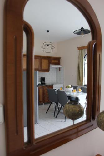Η κουζίνα ή μικρή κουζίνα στο Sofia Apartments