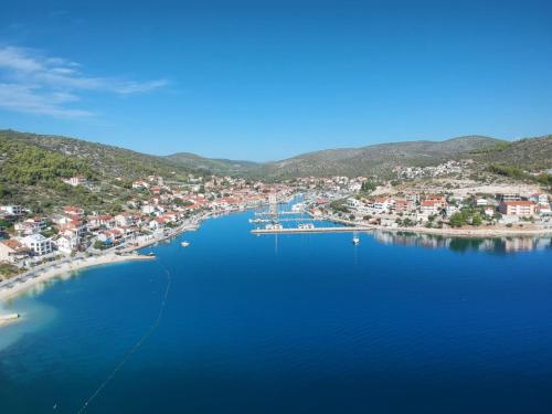 Gambar di galeri bagi Apartments Neve di Marina