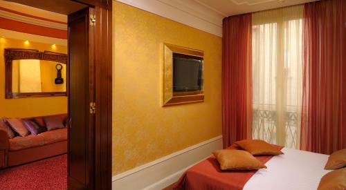 Art Hotel Orologio photo 108