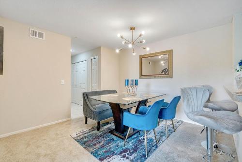 Cozy Entire Apartment 2 Bedroom Near Disney