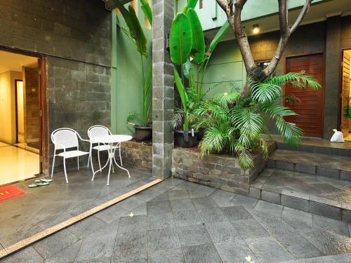 Patio nebo venkovní prostory v ubytování Rhiz Guest House Tebet
