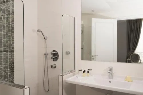 Hôtel Saint-Pétersbourg Opéra & Spa photo 4