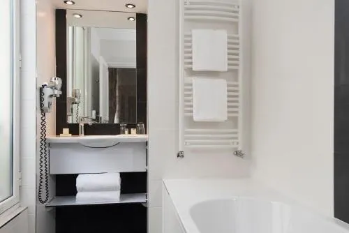 Hôtel Saint-Pétersbourg Opéra & Spa photo 8