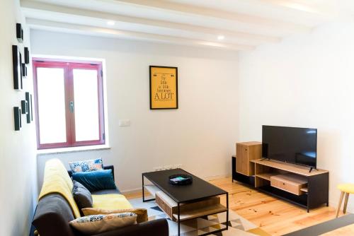 Porto Wine Loft Duplex with swimming pool