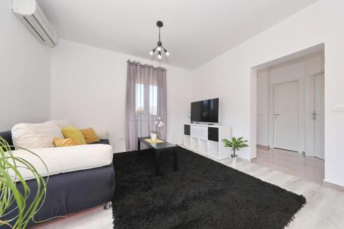 Apartman Lili sa privatnim parkingom