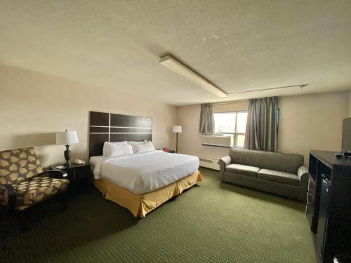 Foto da galeria de Ramada by Wyndham Whitecourt em Whitecourt