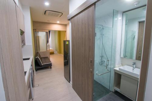Kylpyhuone majoituspaikassa Cantonment Serviced Apartment