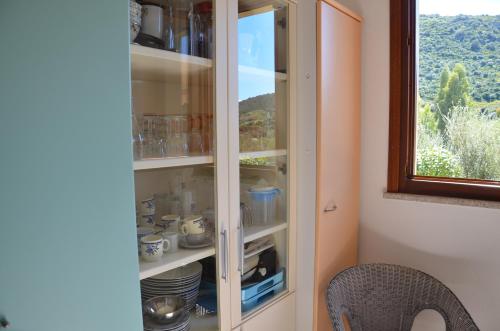 Gallery image of Villetta con giardino in contesto riservato non lontana dal mare BEL01 in Agrustos