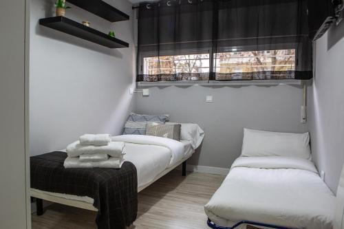 Gallery image of Lovely 3 Bedroom Apartment next to Fuencarral in Madrid
