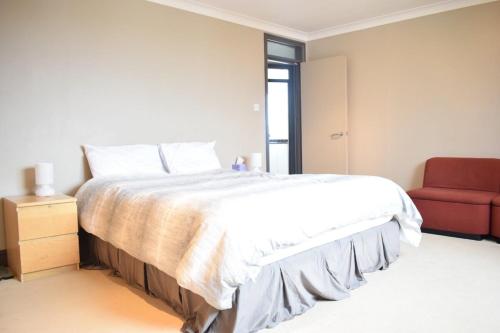 Spacious 2 Bedroom Flat in Beautiful Maida Vale