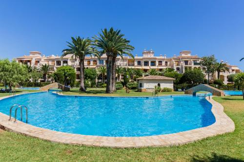 Isla Saint Tropez Apartment Javea Arenal by Rock Rentals