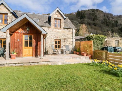 Larch Cottage – Photos 2
