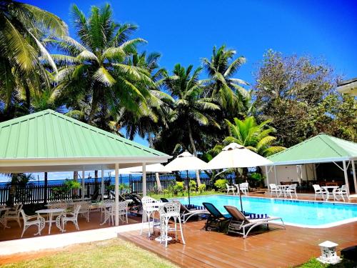 Bazén v ubytování Le Relax Beach Resort nebo v jeho okolí